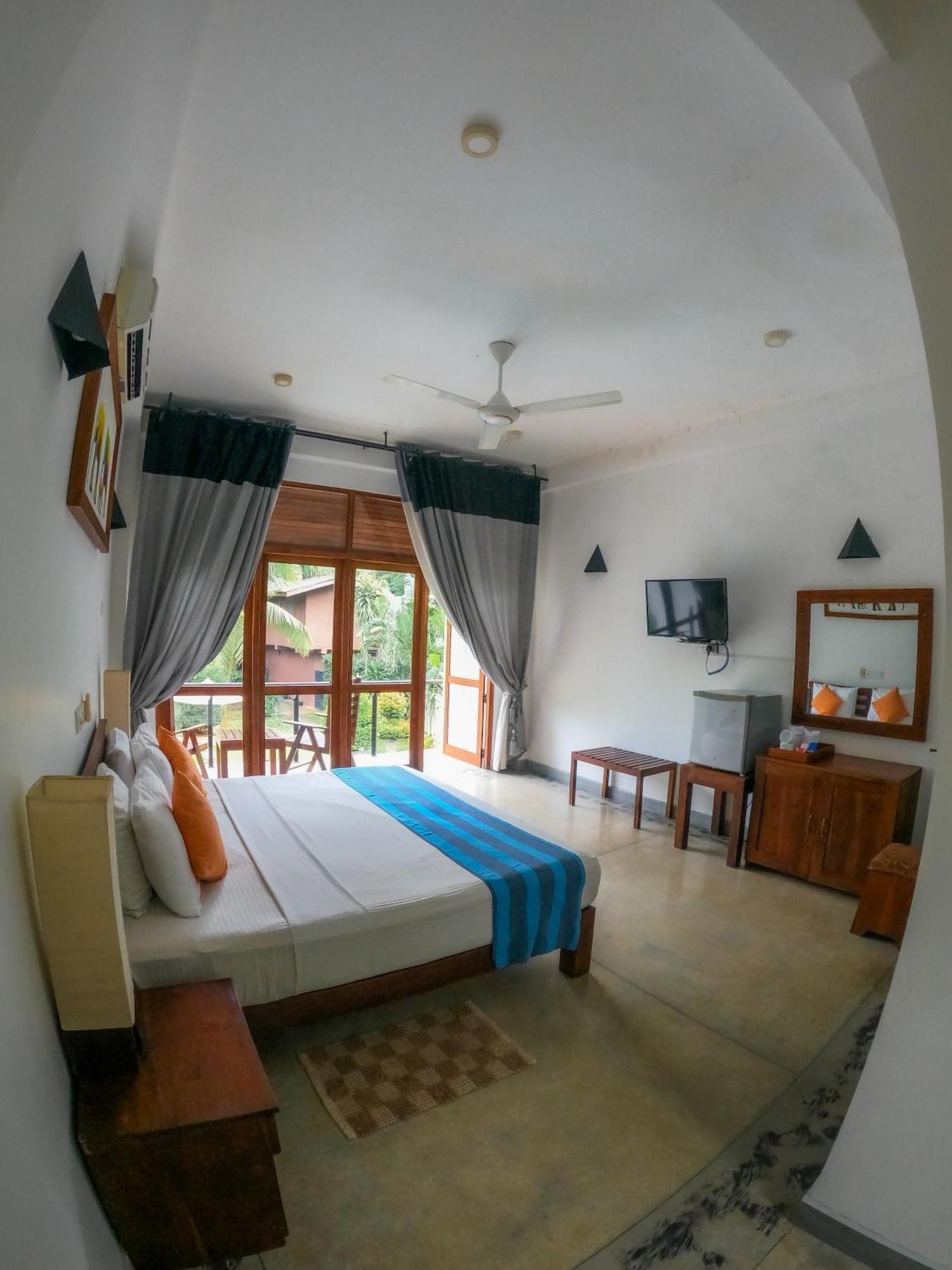 Hotel Athgira Udawalawe Eksteriør billede