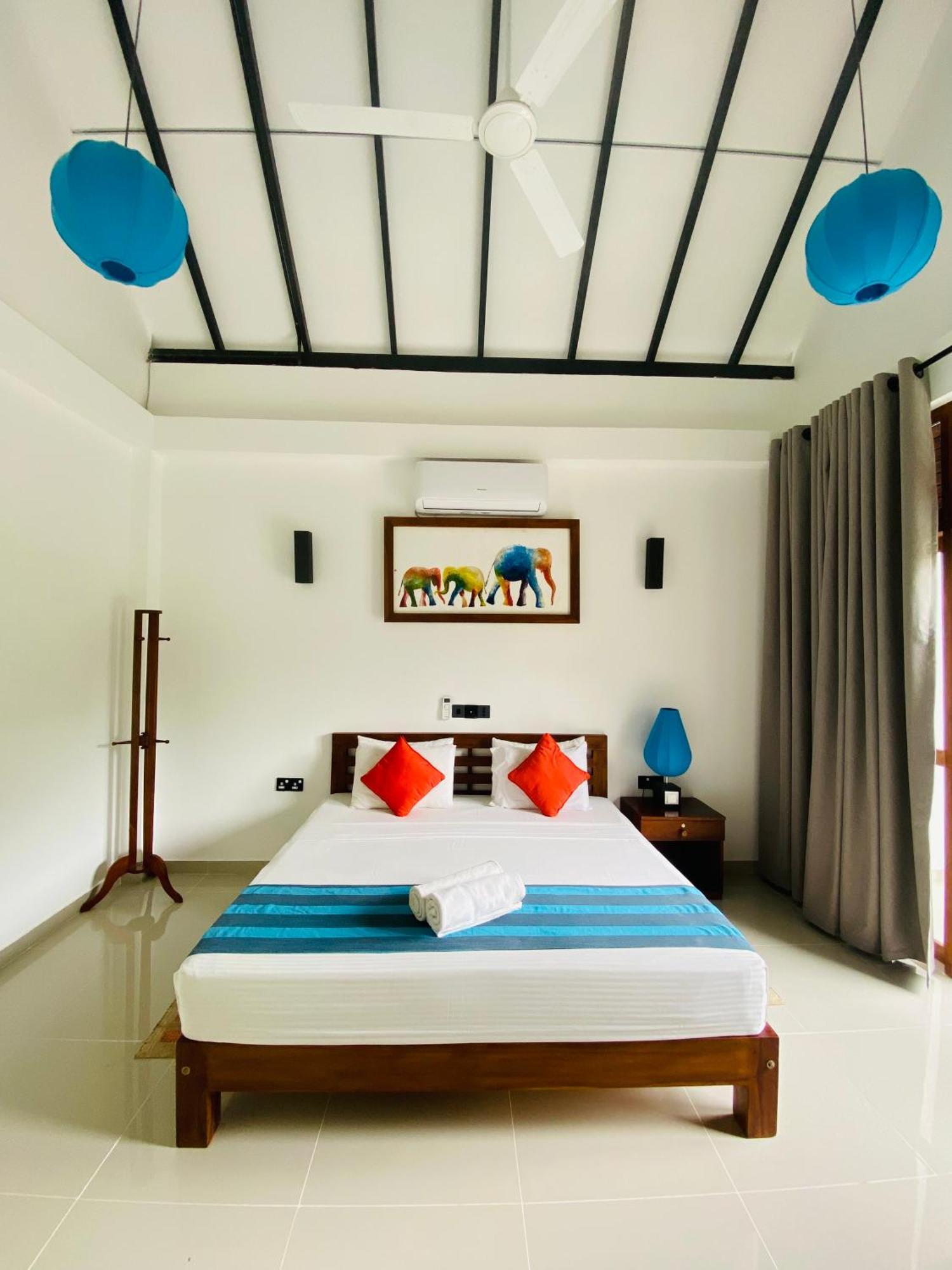 Hotel Athgira Udawalawe Eksteriør billede